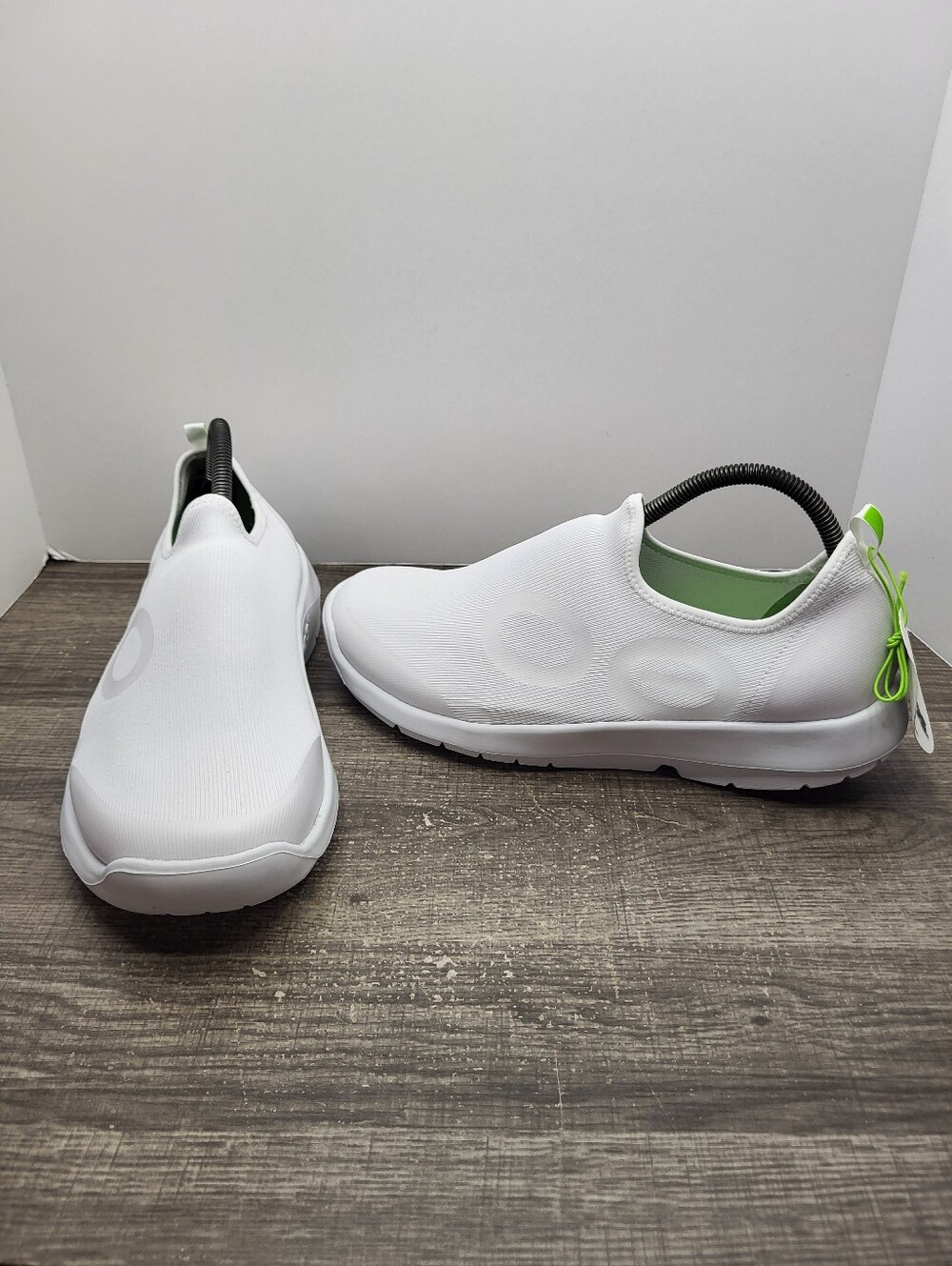 Oofos Oomg Sport Shoes Men's Size 10 White Slip-On New